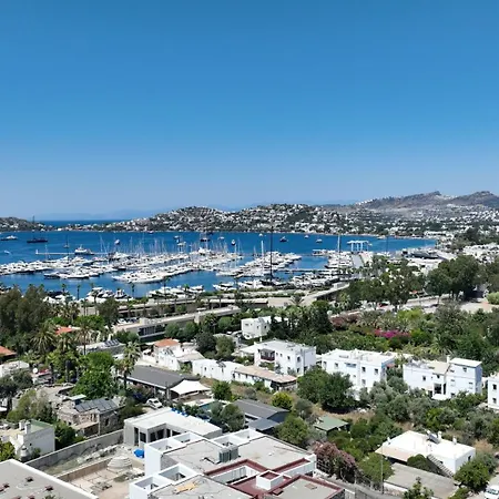 Villa Yalikavak'ta Havuzlu Lueks Bodrum